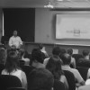 Biozeus apresenta palestra sobre novos fármacos